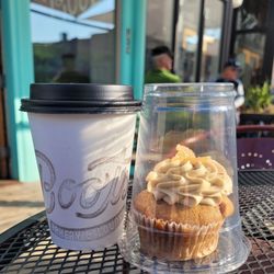 Boots Bakery & Lounge - Coffee and pumpkin muffin