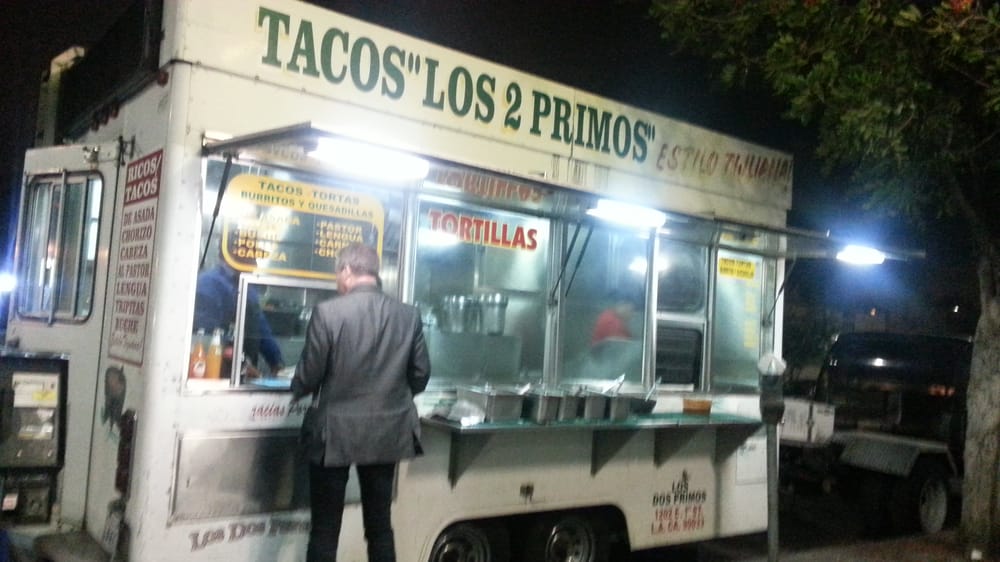 Tacos "Los 2 Primos"