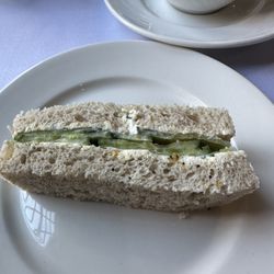 Langshott Manor - Cream Cheese, Cucumber & Garden Herbs