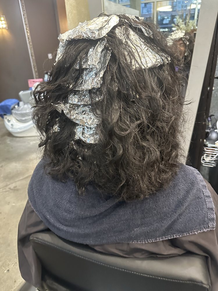 Sylva Hair Salon Logo