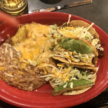 Albarran's Mexican Bar & Grill - Tacos al carbon - Mexican Near Me - Lubbock, Texas