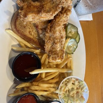 Mallards Southern Kitchen - Chicken strips - Cajun/Creole Near Me - Forest Lake, Minnesota