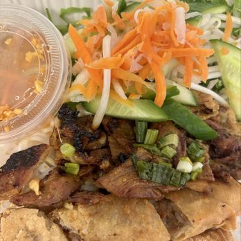Pho Crystal Noodle House - Bun vermicelli combination - Vietnamese Near Me - Santa Ana, California Pho Crystal Noodle House - Bun vermicelli combination - Vietnamese Near Me - Santa Ana, California