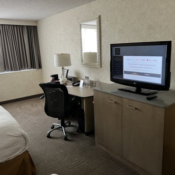 Marriott Phoenix Resort Tempe at The Buttes - Hotels Near Me - Tempe, Arizona