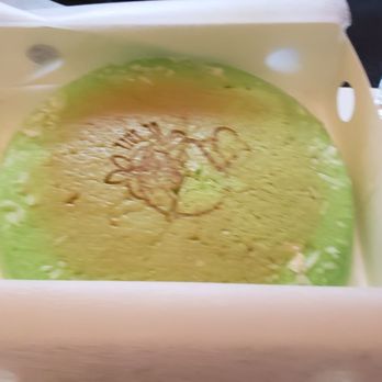 Uncle Tetsu - Coconut pandan cheese cake - Desserts Near Me - Hacienda Heights, California