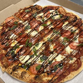Kitchen on the Corner - Margherita pizza - Breakfast & Brunch Near Me - Novelty, Ohio Kitchen on the Corner - Margherita pizza - Breakfast & Brunch Near Me - Novelty, Ohio
