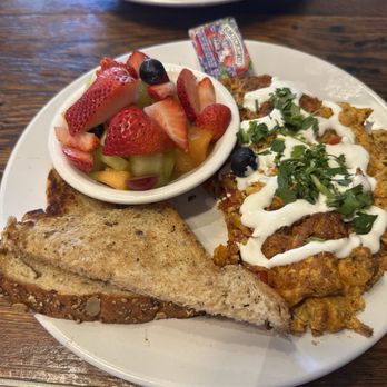 The Bread & Honey House Arcadia - Chorizo Omelette - Breakfast & Brunch Near Me - Phoenix, Arizona The Bread & Honey House Arcadia - Chorizo Omelette - Breakfast & Brunch Near Me - Phoenix, Arizona