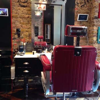 Ted's Grooming Room - Chair - Barbers Near Me - London, XGL Ted's Grooming Room - Chair - Barbers Near Me - London, XGL