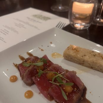 Deluxe 1717 - Razel Hanout smoked albacore tuna - American Near Me - Pasadena, California