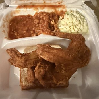 Gus's World Famous Fried Chicken - 3 Piece Wing Plate was PHENOMENAL SO worth the hype - Southern Near Me - Memphis, Tennessee