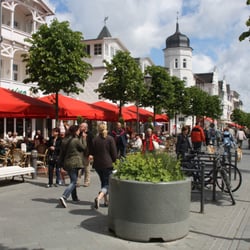 Xbags - Die "Shopping-Meile" (Hauptstr.) in Binz