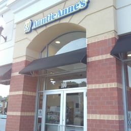 the entrance to the store