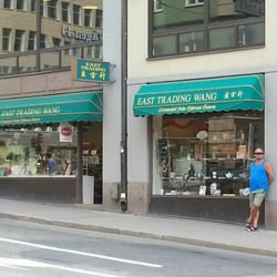 East Trading Wang - Här har de solfjädrar