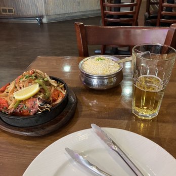 Khukuri Nepali Cuisine - Tandoori Mixed Grill with Basmati Rice and a cold beer - Himalayan/Nepalese Near Me - Front Royal, Virginia Khukuri Nepali Cuisine - Tandoori Mixed Grill with Basmati Rice and a cold beer - Himalayan/Nepalese Near Me - Front Royal, Virginia