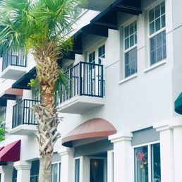 Outside - new development in Oldsmar. No other businesses next to them yet. Outside - new development in Oldsmar. No other businesses next to them yet.