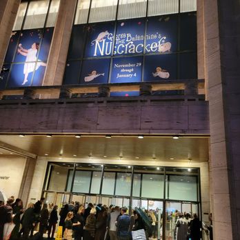 Lincoln Center - Performing Arts Near Me - New York, New York