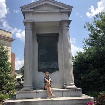 LT John Fitch Grave Memorial - Landmarks & Historical Buildings Near Me - Bardstown, Kentucky