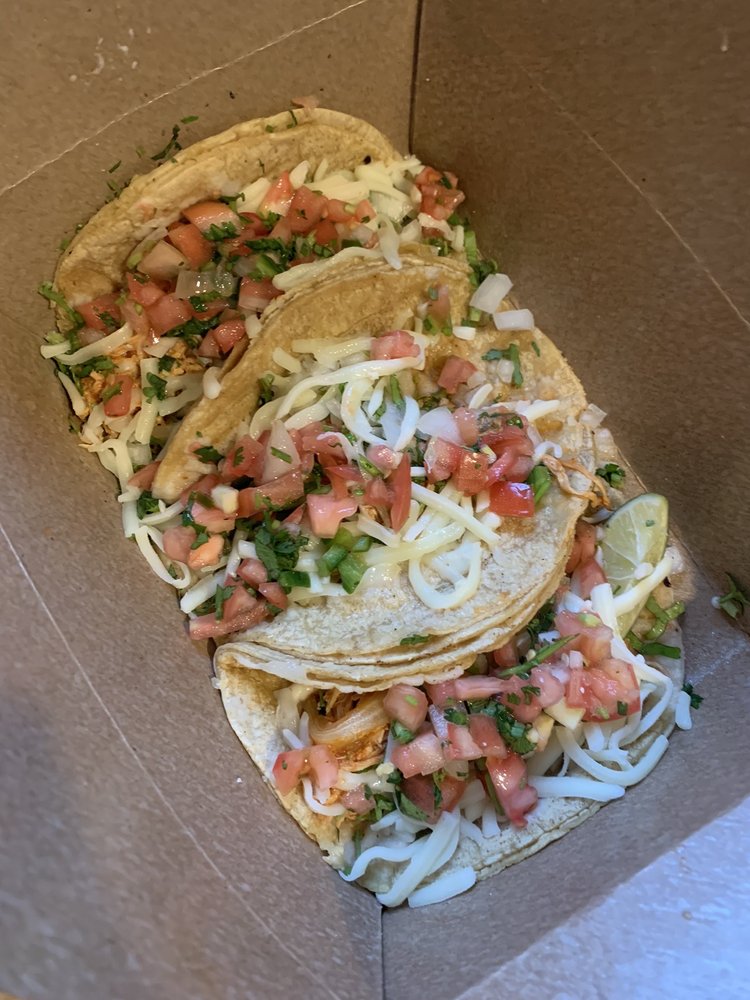 Food from Tmaz Taqueria