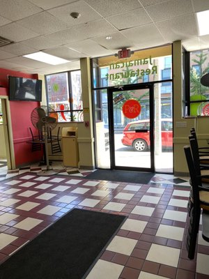 P & R Restaurant by null