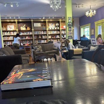 Protagonist Cafe - Interior seating area - Coffee & Tea Near Me - St. Louis, Missouri