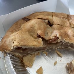 Delectable Desires Pastries - Delectable Desires Apple Pie