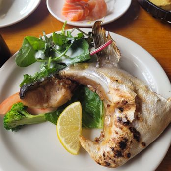 Sushi Kiyosuzu - Healthy grilled yellow tail collar - Japanese Near Me - Arcadia, California Sushi Kiyosuzu - Healthy grilled yellow tail collar - Japanese Near Me - Arcadia, California