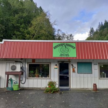 Riverside Market - Front of Store - Rafting/Kayaking Near Me - Brookings, Oregon Riverside Market - Front of Store - Rafting/Kayaking Near Me - Brookings, Oregon