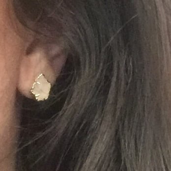 Kendra Scott Flagship - Love these studs - Jewelry Near Me - Austin, Texas Kendra Scott Flagship - Love these studs - Jewelry Near Me - Austin, Texas