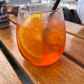 Perky's Floating Bar - Aperol Spritz - Bars Near Me - Queenstown, OTA
