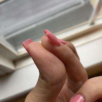 Heavenly Nails - she cut me too and didn't apologize - Nail Salons Near Me - McDonough, Georgia