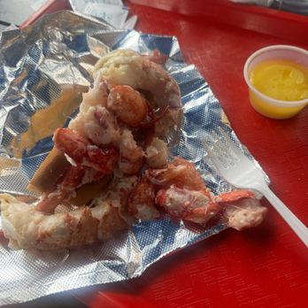 Red's Eats - Amazing lobster roll! And I had already had 5-6 bites before I remembered to take a photo! - Seafood Near Me - Wiscasset, Maine Red's Eats - Amazing lobster roll! And I had already had 5-6 bites before I remembered to take a photo! - Seafood Near Me - Wiscasset, Maine