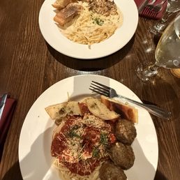 Fettuccine Alfredo with chicken and spaghetti and meatballs Fettuccine Alfredo with chicken and spaghetti and meatballs