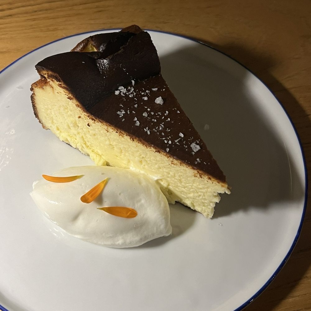 Basque Cheesecake Basque Cheesecake