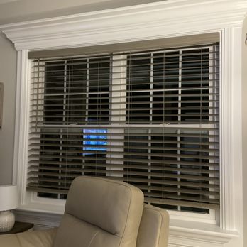 Bridges custom homes - a living room with a leather recliner - General Contractors Near Me - Myrtle Beach, South Carolina Bridges custom homes - a living room with a leather recliner - General Contractors Near Me - Myrtle Beach, South Carolina
