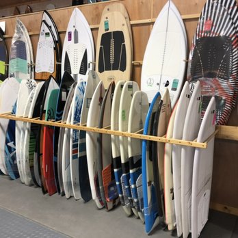 1. Williams Bros Ski & Sports