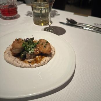 Le Pavillon - French Near Me - New York, New York Le Pavillon - French Near Me - New York, New York