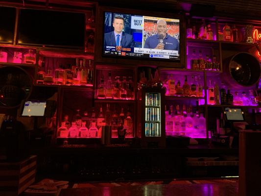 BOOTS & BONES by null