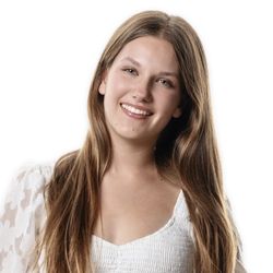 Frankel Orthodontics and Pediatric Dentistry - My oldest daughter, at her high school senior year, beautiful smile