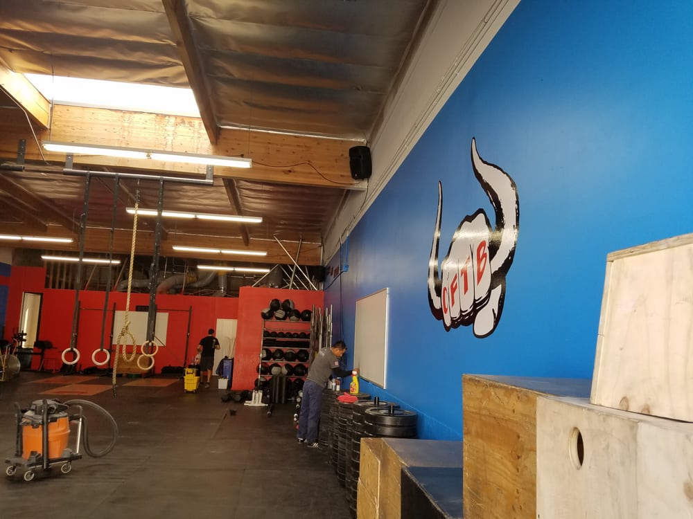 Crossfit Turnbull Logo
