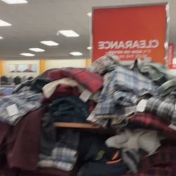 Kohl's - Unpresentable clothing