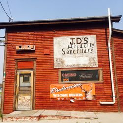 JD's Wildlife Sanctuary - A prairie adventure awaits you...