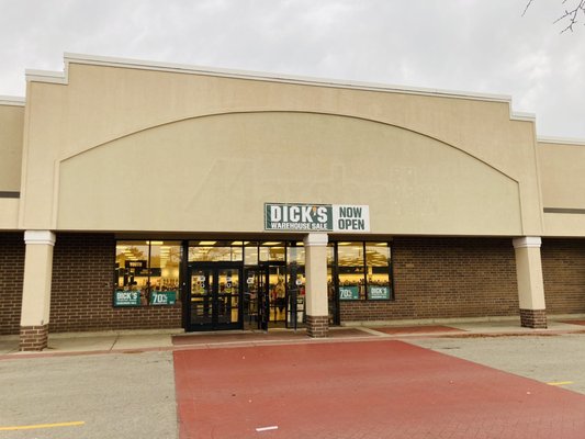 DICK’S WAREHOUSE SALE - Updated February 2026 - 601 E Palatine Rd