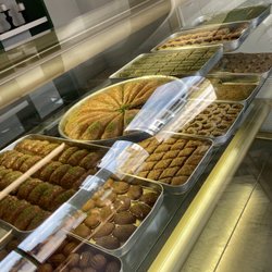 Global Bazaar - Bakery Case