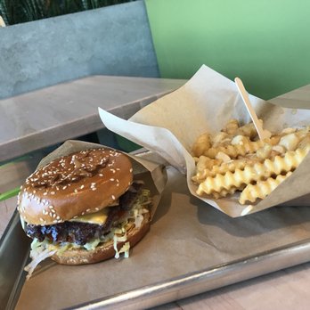Burgers Park - Park Burger + Poutine - Burgers Near Me - North York, Ontario