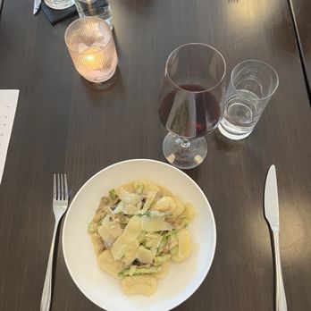 Ilo Bistro - French Near Me - Norfolk, Virginia