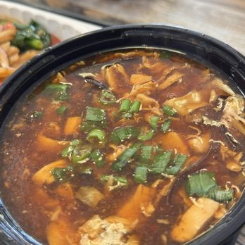 Spicy Noodle House - 22. Hot and Sour Soup - Thai Near Me - Santa Ana, California