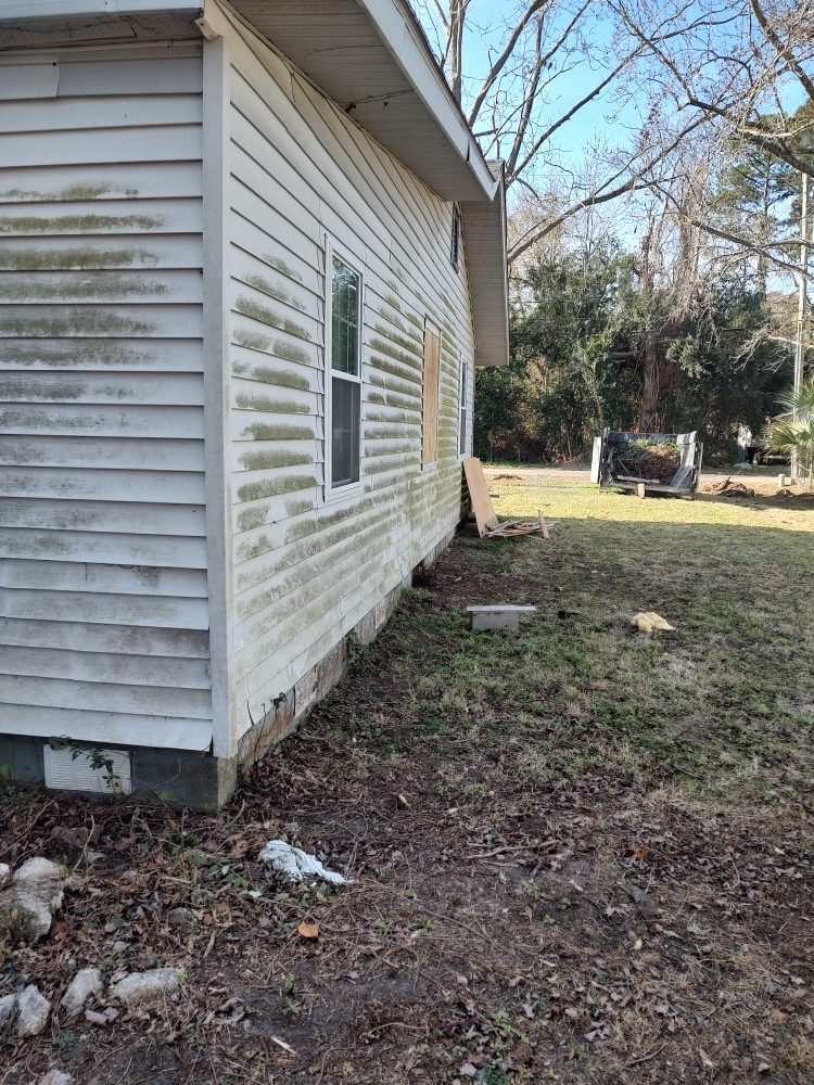 Slide of Ryan's Handyman Service