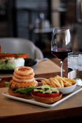 J&G Steakhouse by null