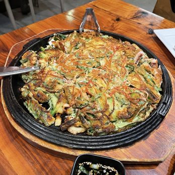 HanEuem - Seafood Green Onion Hot Plate Pancake - Korean Near Me - Los Angeles, California HanEuem - Seafood Green Onion Hot Plate Pancake - Korean Near Me - Los Angeles, California