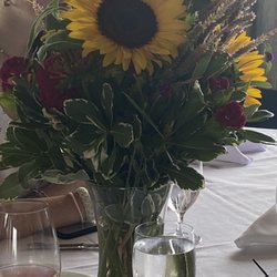 Feldis Florist & Flower Delivery